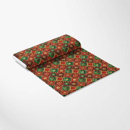 Red Green Gold Christmas Pattern 18 Quilting Cotton Fabric